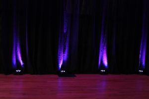 location-rideau-de-scene-pour-decoration